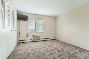 380 Ramsey St, Saint Paul, MN 55102 - Photo 6