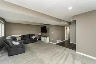 94 5th Ave SE, Kasson, MN 55944 - Photo 18