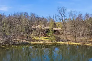 985 Cliff Rd, Eagan, MN 55123 - Photo 2