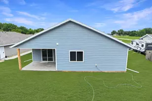 503 Darlene Dr, Marshall, MN 56258 - Photo 8