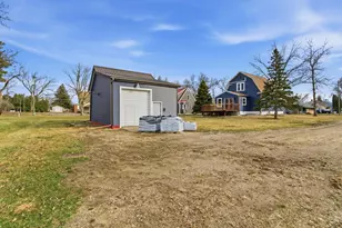 201 Dakota Ave NE, Pennock, MN 56279 - Photo 2