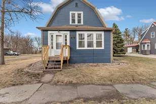 201 Dakota Ave NE, Pennock, MN 56279 - Photo 6
