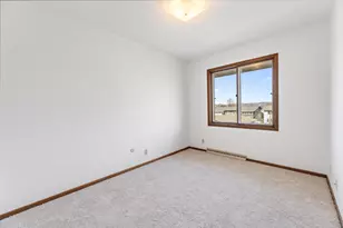 1426 McNally Dr, Winona, MN 55987 - Photo 12