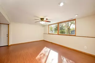 8106 Dakota Ln, Chanhassen, MN 55317 - Photo 22