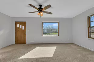 827 Washington Memorial Dr, Saint Cloud, MN 56301 - Photo 6