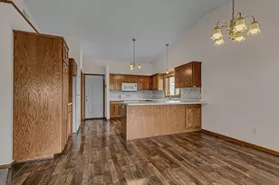 856 Aspen Cir, Waite Park, MN 56387 - Photo 8