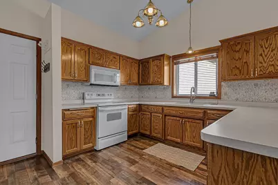 856 Aspen Circle, Waite Park, MN 56387 - Photo 6