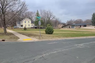 306 5th St W, Hastings, MN 55033 - Photo 1