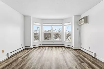 720 3rd Avenue NE #319, Minneapolis, MN 55413 - Photo 10