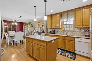 1254 Prairie St, Chaska, MN 55318 - Photo 12