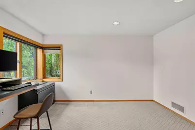 8524 Park Knoll Circle, Bloomington, MN 55438 - Photo 48