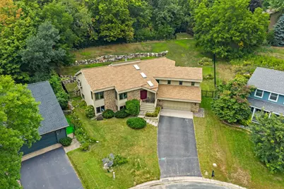 8524 Park Knoll Circle, Bloomington, MN 55438 - Photo 18