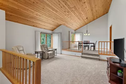 8524 Park Knoll Circle, Bloomington, MN 55438 - Photo 2