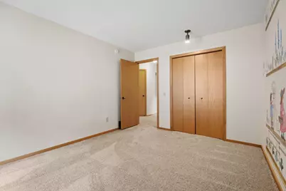 8524 Park Knoll Circle, Bloomington, MN 55438 - Photo 40
