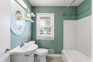 2201 W 91 1/2 St, Bloomington, MN 55431 - Photo 12