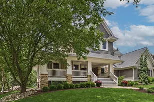 3312 Crestmoor Bay, Woodbury, MN 55125 - Photo 2