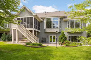 1540 Waterford Ct, Golden Valley, MN 55422 - Photo 32