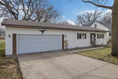 912 2nd St NW, Waseca, MN 56093 - Photo 1