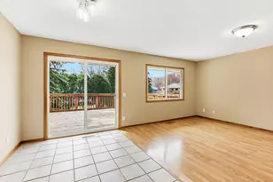 12265 17th Ave S, Burnsville, MN 55337 - Photo 10