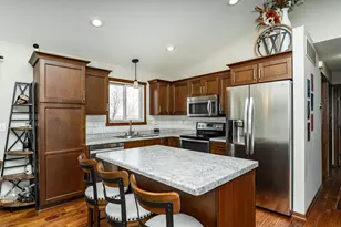 3993 Stone Point Dr NE, Rochester, MN 55906 - Photo 4
