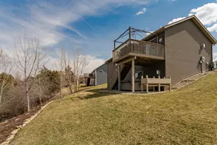 3993 Stone Point Dr NE, Rochester, MN 55906 - Photo 32