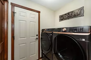 3993 Stone Point Dr NE, Rochester, MN 55906 - Photo 14