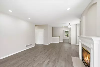 5818 Prairie Ridge Drive, Shoreview, MN 55126 - Photo 12