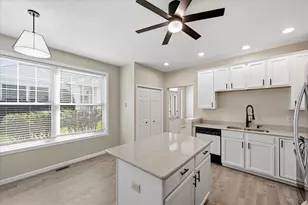 5818 Prairie Ridge Dr, Shoreview, MN 55126 - Photo 18