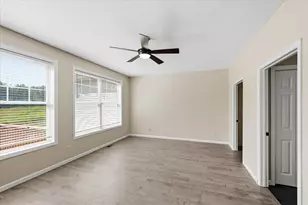 5818 Prairie Ridge Dr, Shoreview, MN 55126 - Photo 24