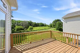 5818 Prairie Ridge Dr, Shoreview, MN 55126 - Photo 12