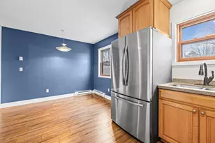 2523 Clinton Ave, Minneapolis, MN 55404 - Photo 14
