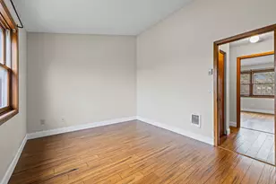 2523 Clinton Ave, Minneapolis, MN 55404 - Photo 22