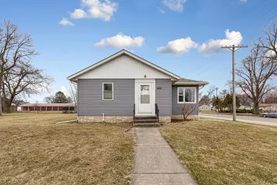 403 1st Street SE, Blooming Prairie, MN 55917 - Photo 2