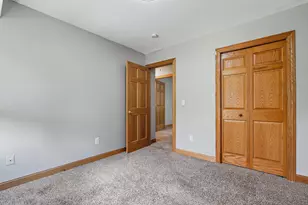 1735 Walnut Ln, Eagan, MN 55122 - Photo 16