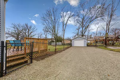 718 3rd Street SW, Waseca, MN 56093 - Photo 6