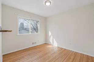 1586 Pacific St, Saint Paul, MN 55106 - Photo 20