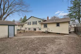 1586 Pacific St, Saint Paul, MN 55106 - Photo 38