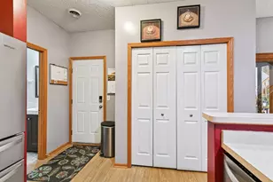 1948 Shamrock Pl, Chaska, MN 55318 - Photo 14