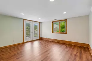 1131 Davern St, Saint Paul, MN 55116 - Photo 28