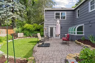 1131 Davern St, Saint Paul, MN 55116 - Photo 32