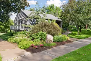 1131 Davern St, Saint Paul, MN 55116 - Photo 30