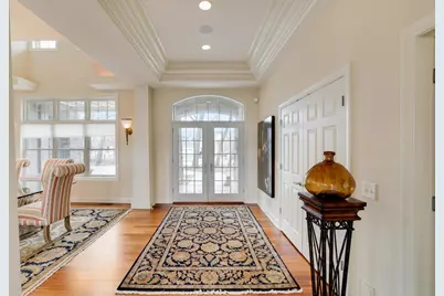 15330 Masons Pointe, Eden Prairie, MN 55347 - Photo 4