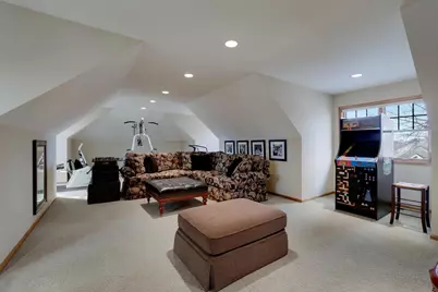 15330 Masons Pointe, Eden Prairie, MN 55347 - Photo 46