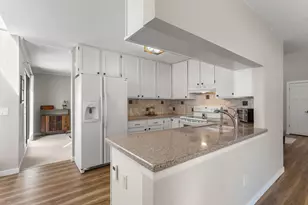 5550 Bimini Dr, Minnetonka, MN 55343 - Photo 6