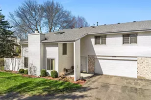 5550 Bimini Dr, Minnetonka, MN 55343 - Photo 1