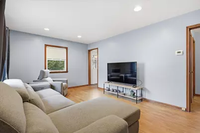 4442 Toledo Avenue N, Robbinsdale, MN 55422 - Photo 8