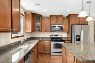 15650 60th Ave N, Plymouth, MN 55446 - Photo 8