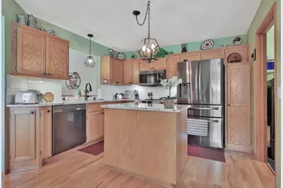 7572 Newbury Road, Woodbury, MN 55125 - Photo 2