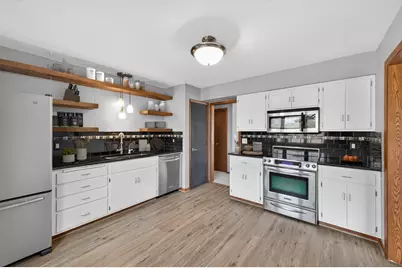 641 20th Street NE, Rochester, MN 55906 - Photo 8