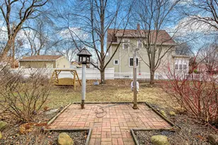 1569 Race St, Saint Paul, MN 55102 - Photo 36